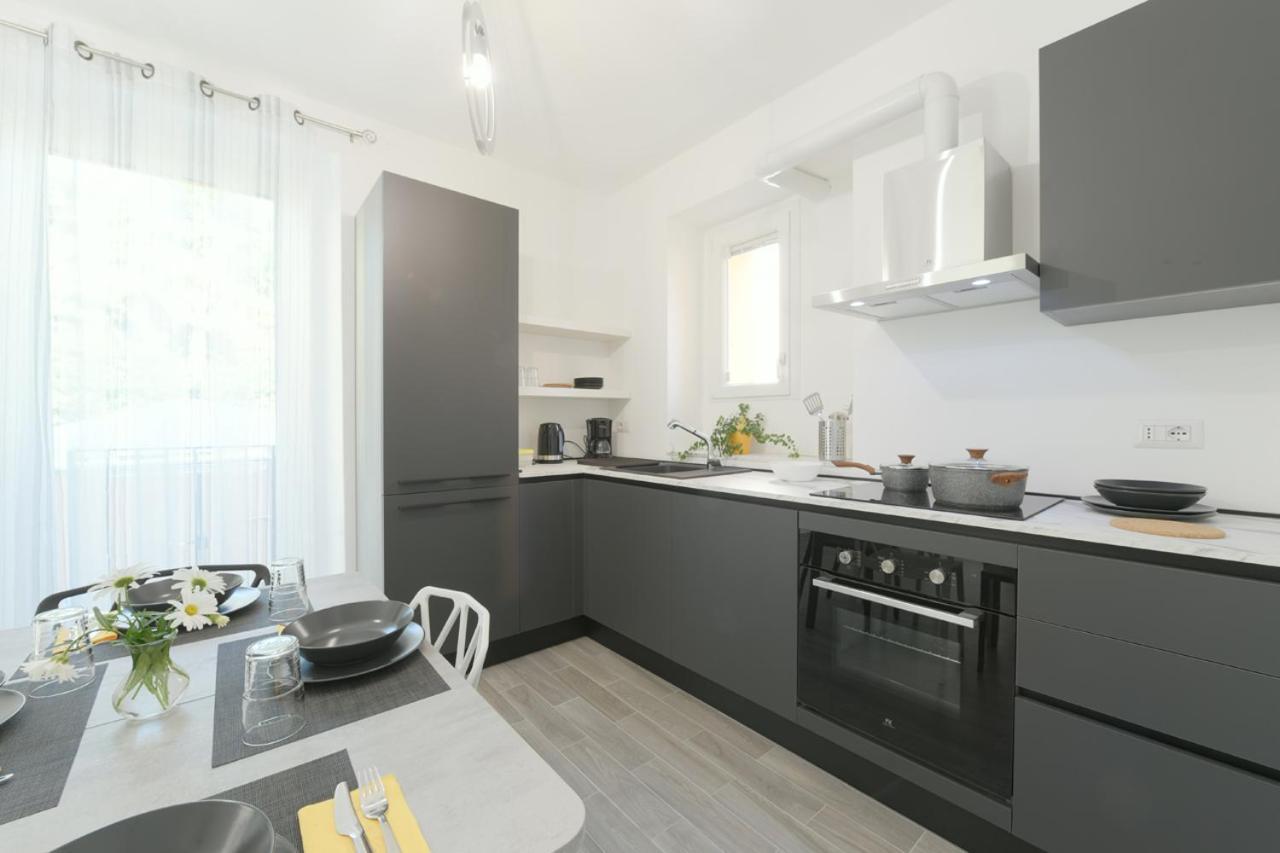 Sunflower Apartments バヴェーノ エクステリア 写真